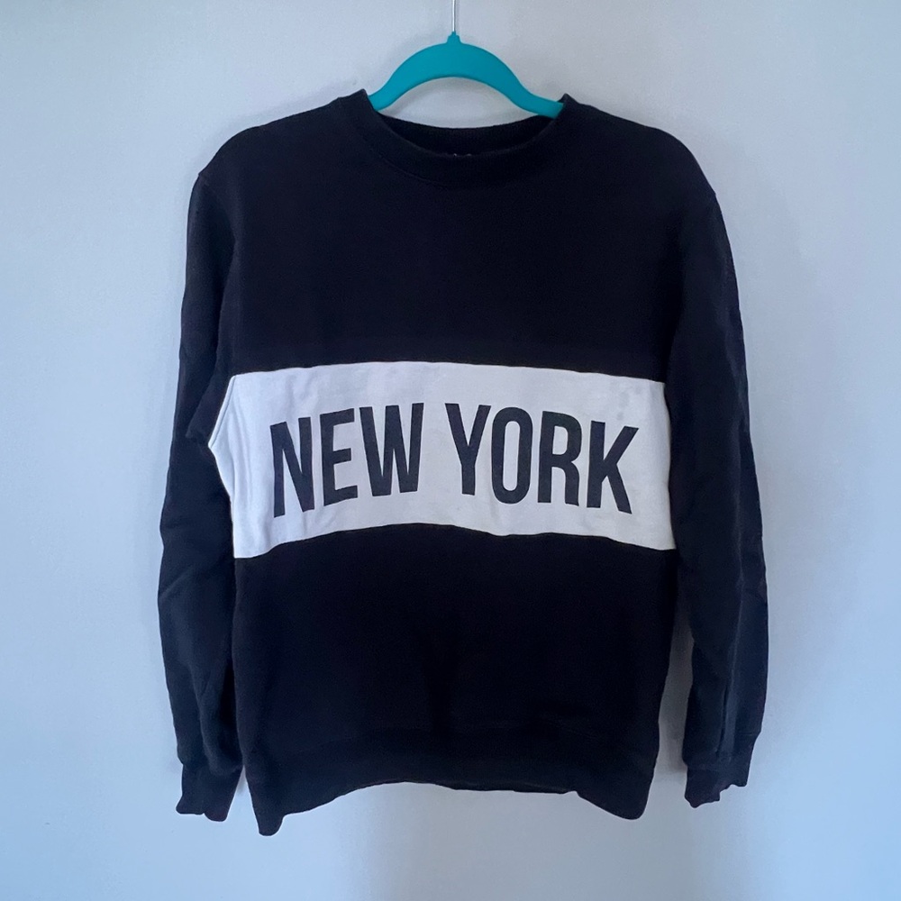John Galt Brandy Melville and Crewneck Colorblock New York Sweatshirt